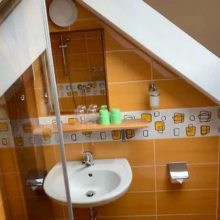 Certova Bouda Apartment Mlade Buky